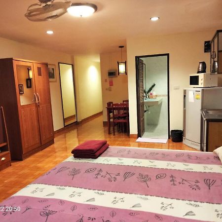 Nightstar Hostel Pattaya Kültér fotó
