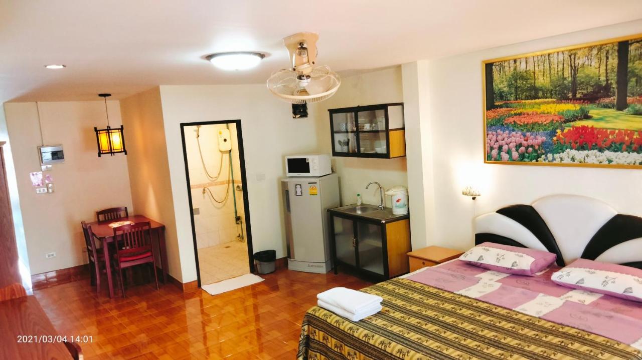 Nightstar Hostel Pattaya Kültér fotó